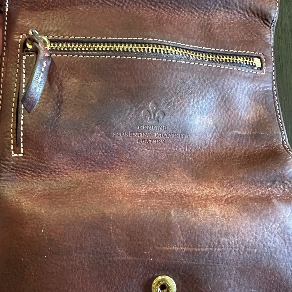 Dooney & Bourke Rich Brown Leather wallet - Picture 6 of 7